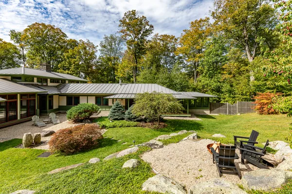 $2,195,000 | 221 Fuller Mountain Road, Kent, CT 06757
