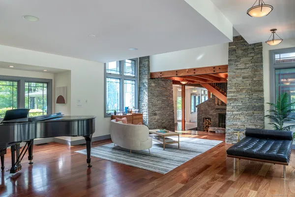 $2,195,000 | 221 Fuller Mountain Road, Kent, CT 06757