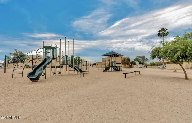 $1,280 | 4236 South 46th Place, Phoenix, AZ 85040