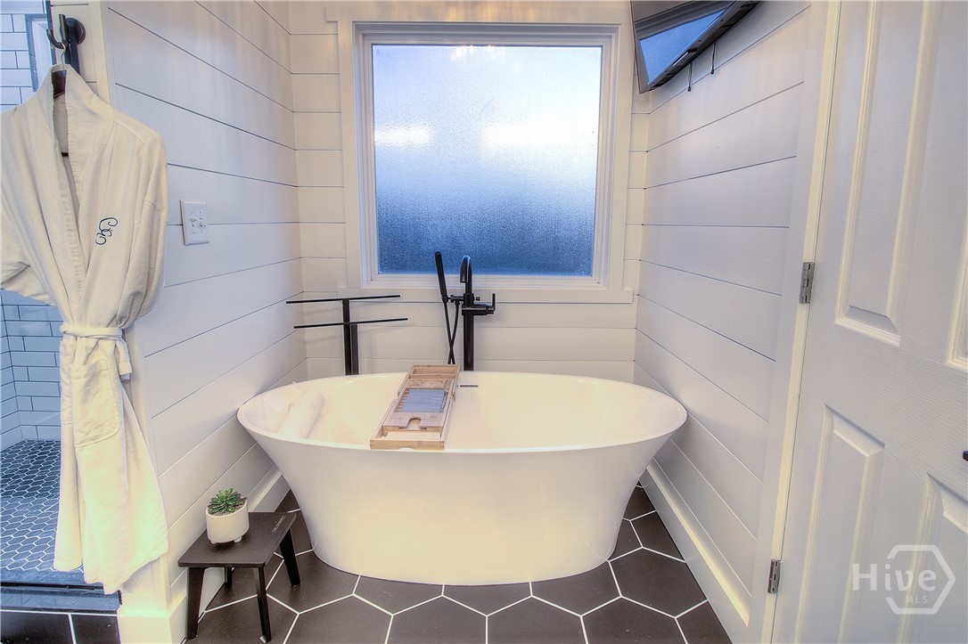 Undisclosed Address Winder, GA 30680 - Photo 11 of 31