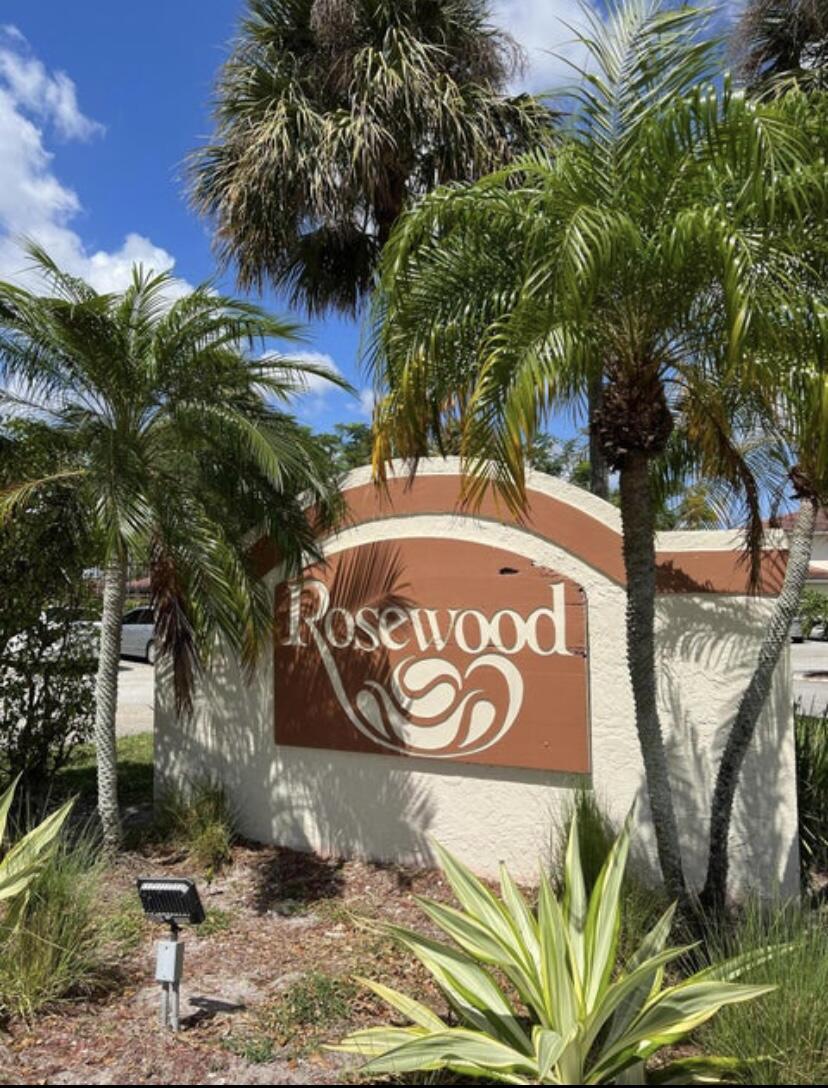 9903 Three Lakes Circle Boca Raton, FL 33428 - Photo 1 of 19 PRIMARY