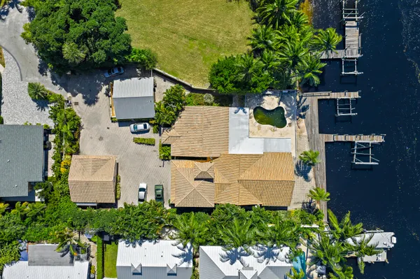 $4,950,000 | 2105 Cove Lane, North Palm Beach, FL 33408