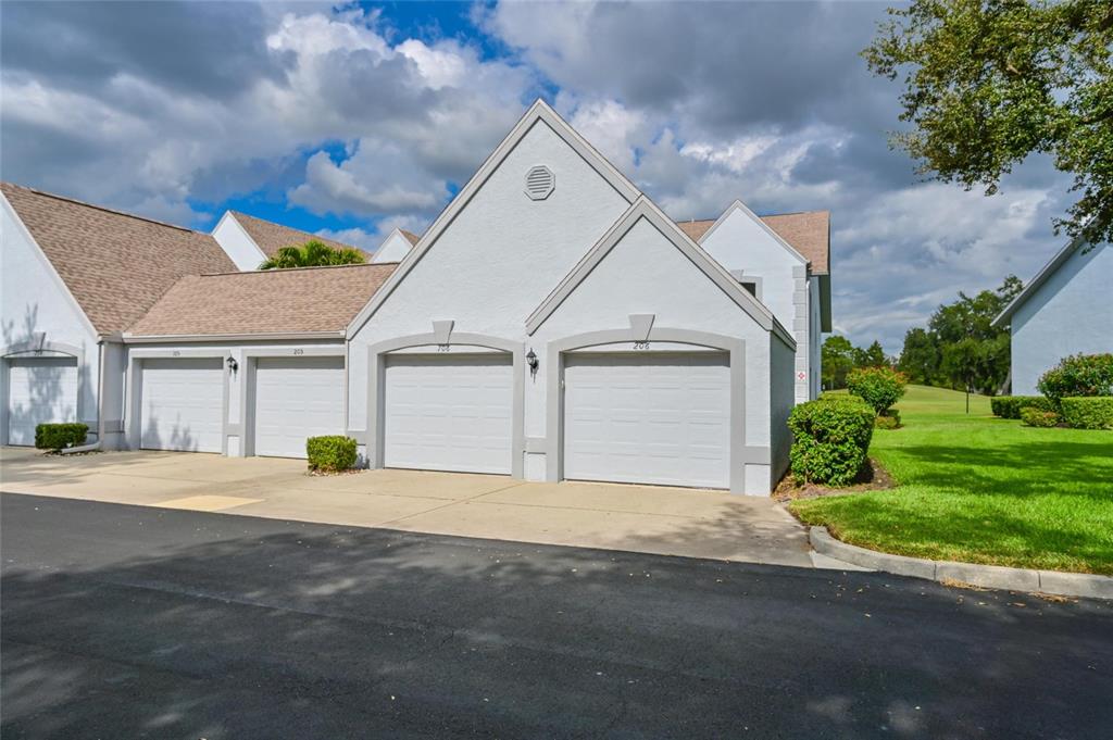 6611 Stone River Road, Unit 106 Bradenton, FL 34203 - Photo 4 of 57