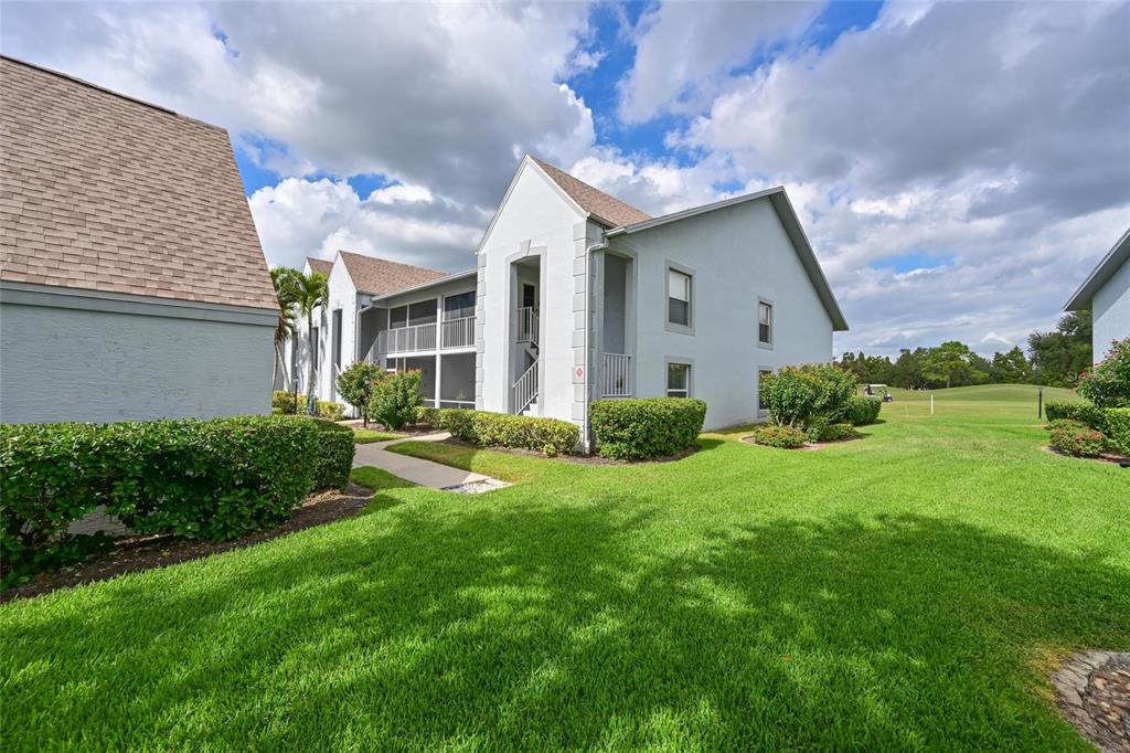 6611 Stone River Road, Unit 106 Bradenton, FL 34203 - Photo 7 of 57