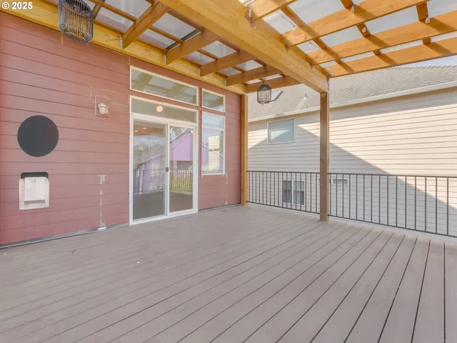 $675,000 | 5641 Southeast Chase Loop, Gresham, OR 97080