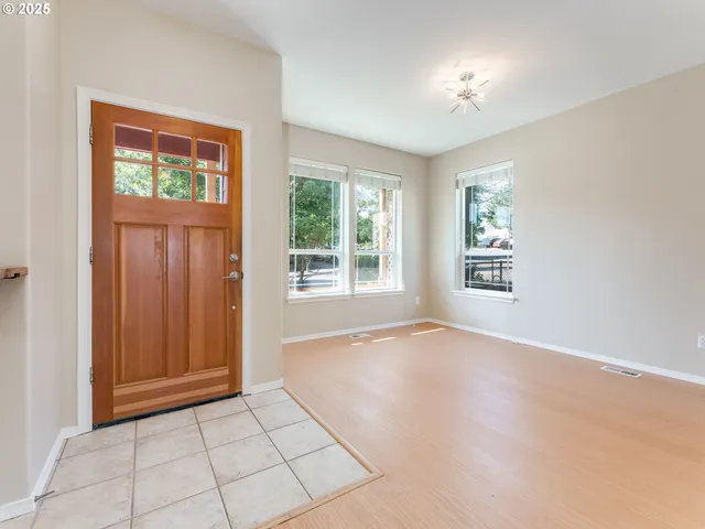 $675,000 | 5641 Southeast Chase Loop, Gresham, OR 97080