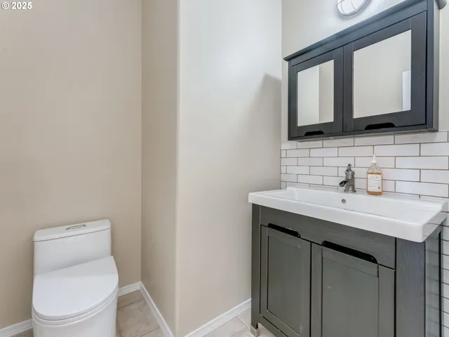 $675,000 | 5641 Southeast Chase Loop, Gresham, OR 97080