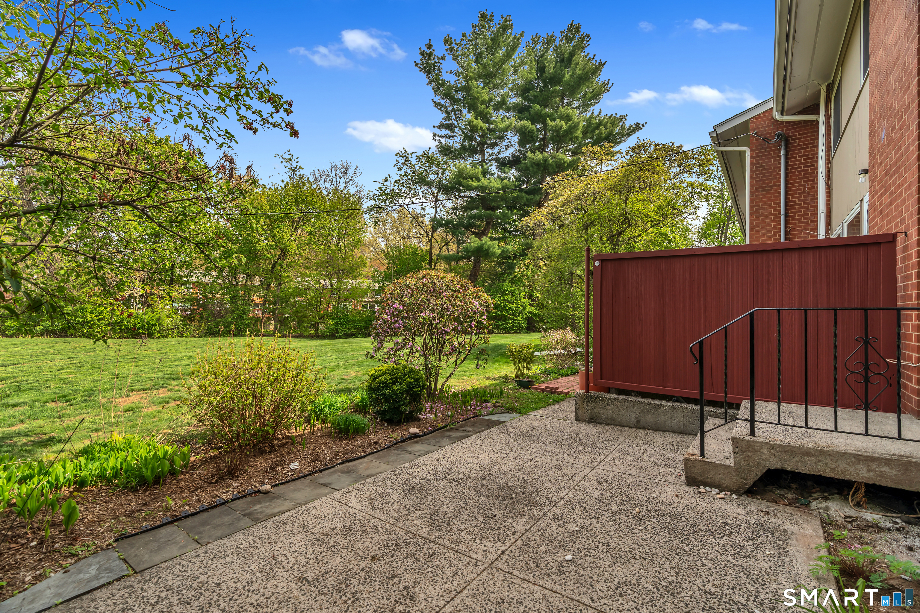 118 Centerbrook Road Hamden, CT 06518 - Photo 24 of 29