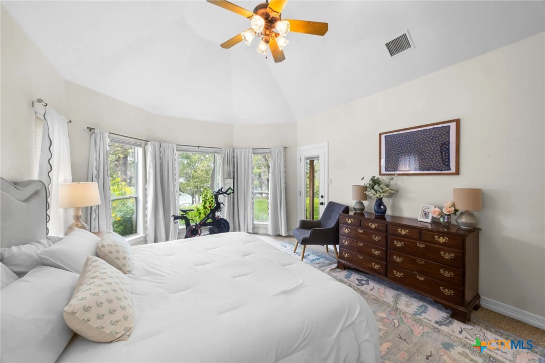 450 3 Oaks Road Seguin, TX 78155 - Photo 24 of 45 Gallery Image 24
