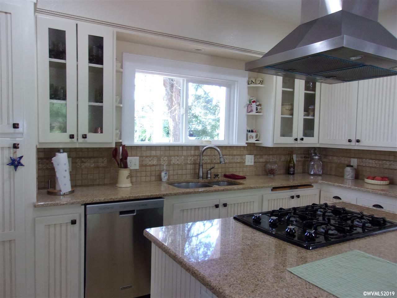 887 Monmouth Street Independence, OR 97351 - Photo 22 of 32