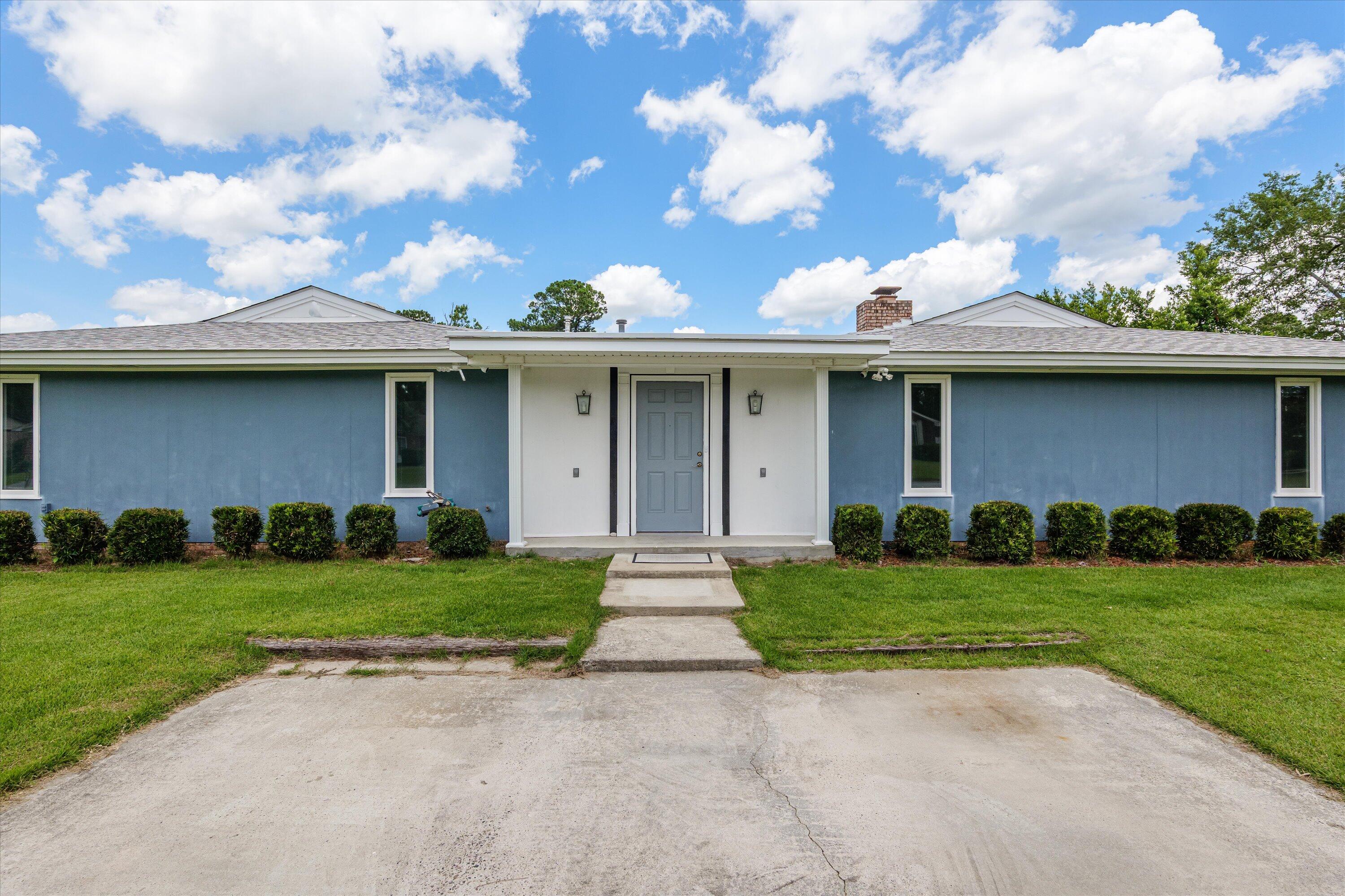 Welcome to Flintrock Way!