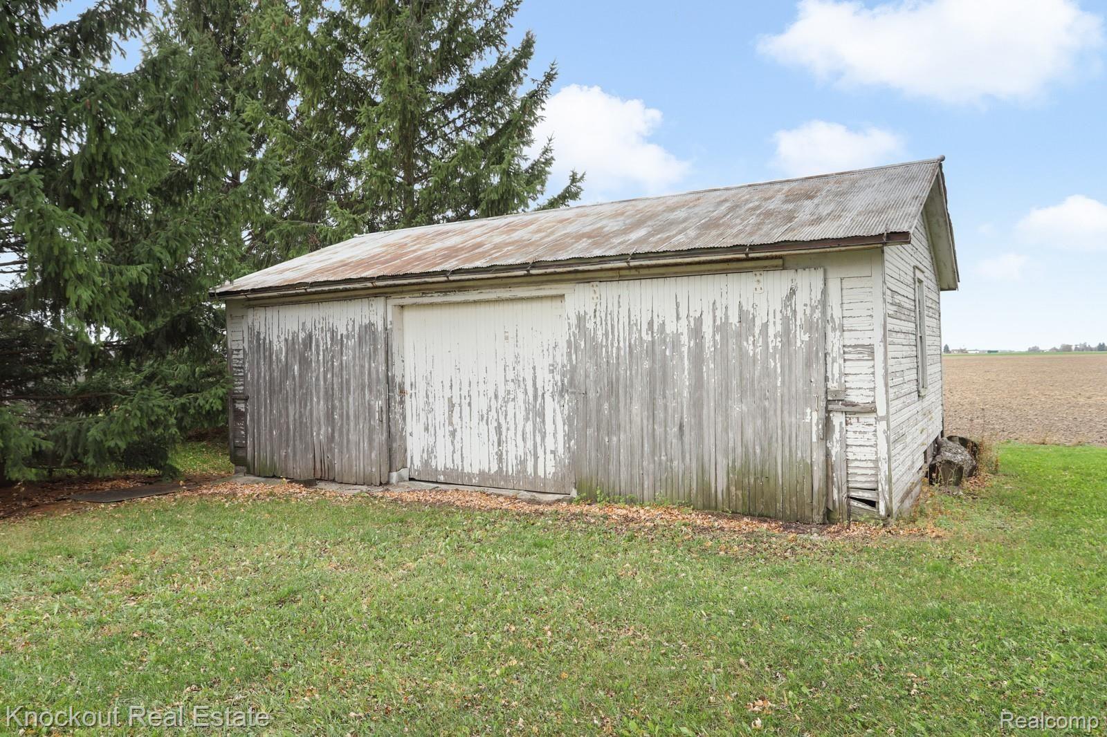 5161 Dixon Road Vassar, MI 48768 - Photo 48 of 68 5160 Dixon Vassar-50.jpg