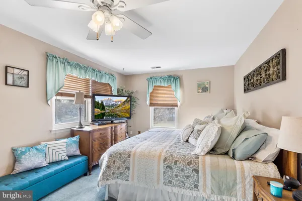 $479,000 | 17 Vintage Drive, East Windsor, NJ 08520