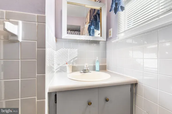 $479,000 | 17 Vintage Drive, East Windsor, NJ 08520