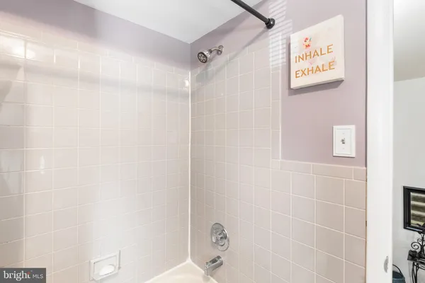 $479,000 | 17 Vintage Drive, East Windsor, NJ 08520