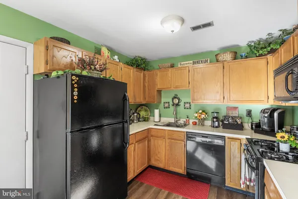 $479,000 | 17 Vintage Drive, East Windsor, NJ 08520