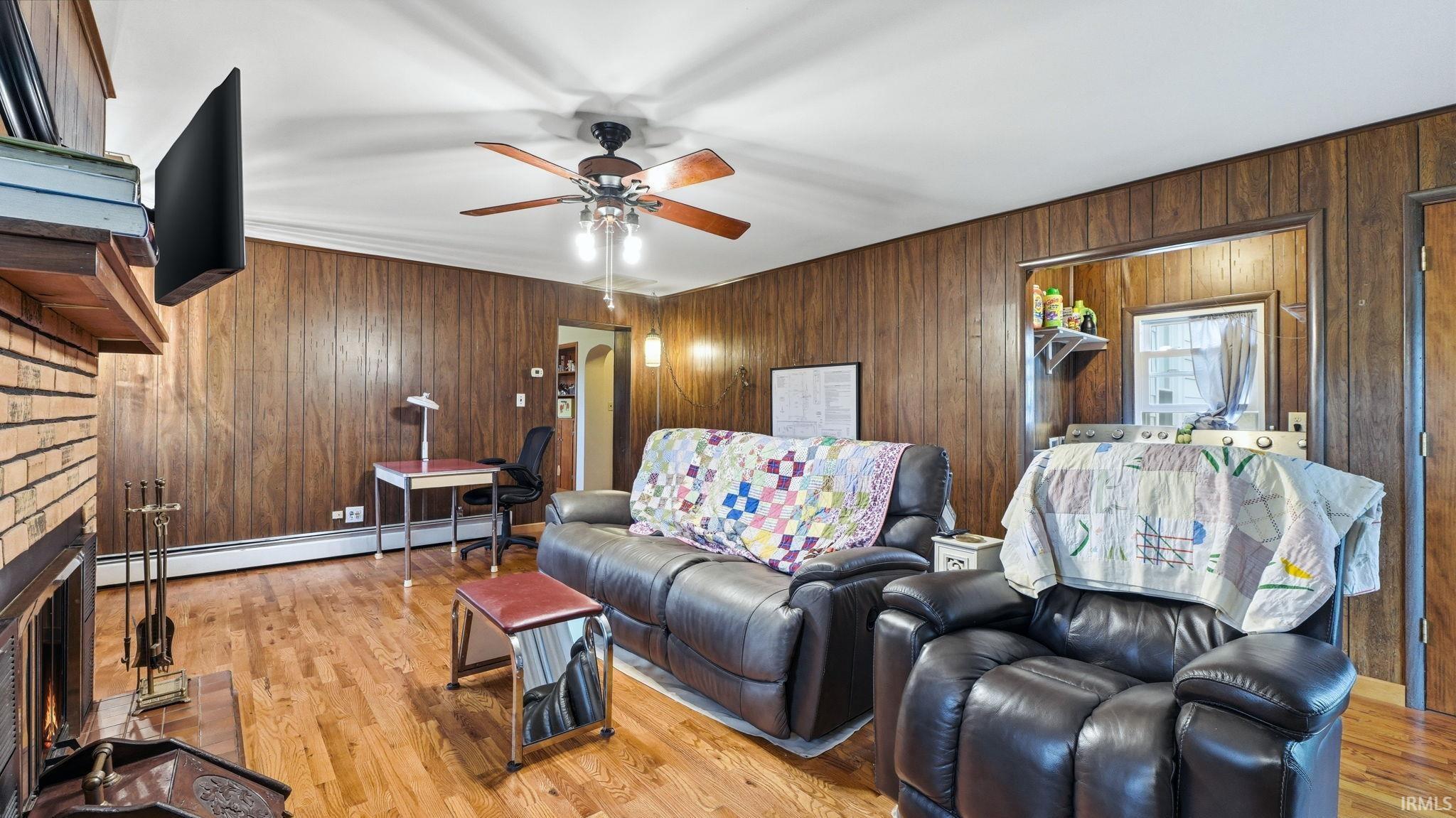 1350 North Warren Road Huntington, IN 46750 - Photo 9 of 35 Gallery Image 9