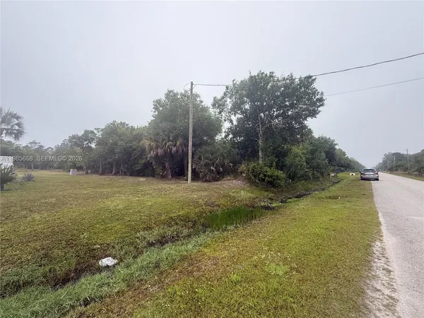 $189,000 | Golden Gate Est East Golden Gate Estate, Naples, FL 34120