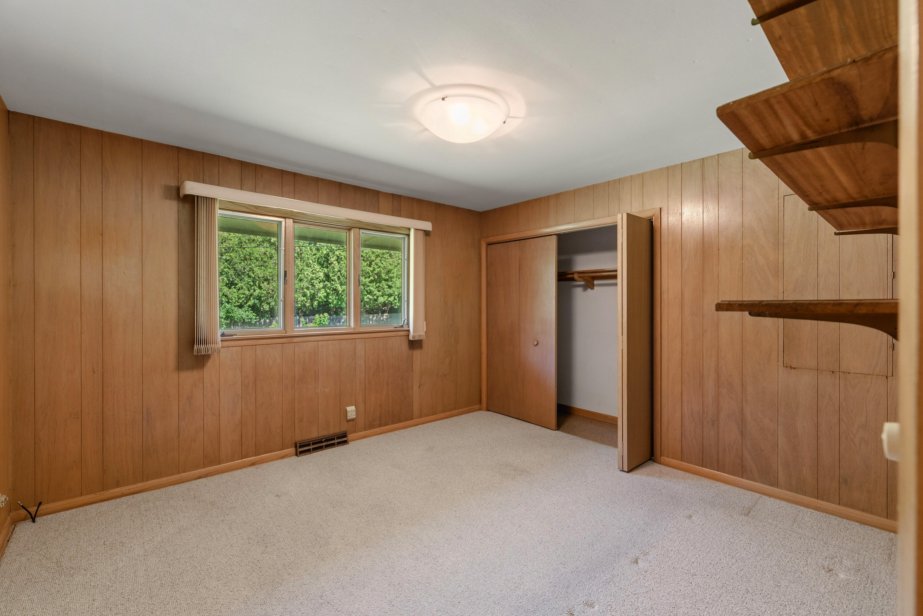 8909 North Maitland Road Bayside, WI 53217 - Photo 14 of 40 bedroom 2