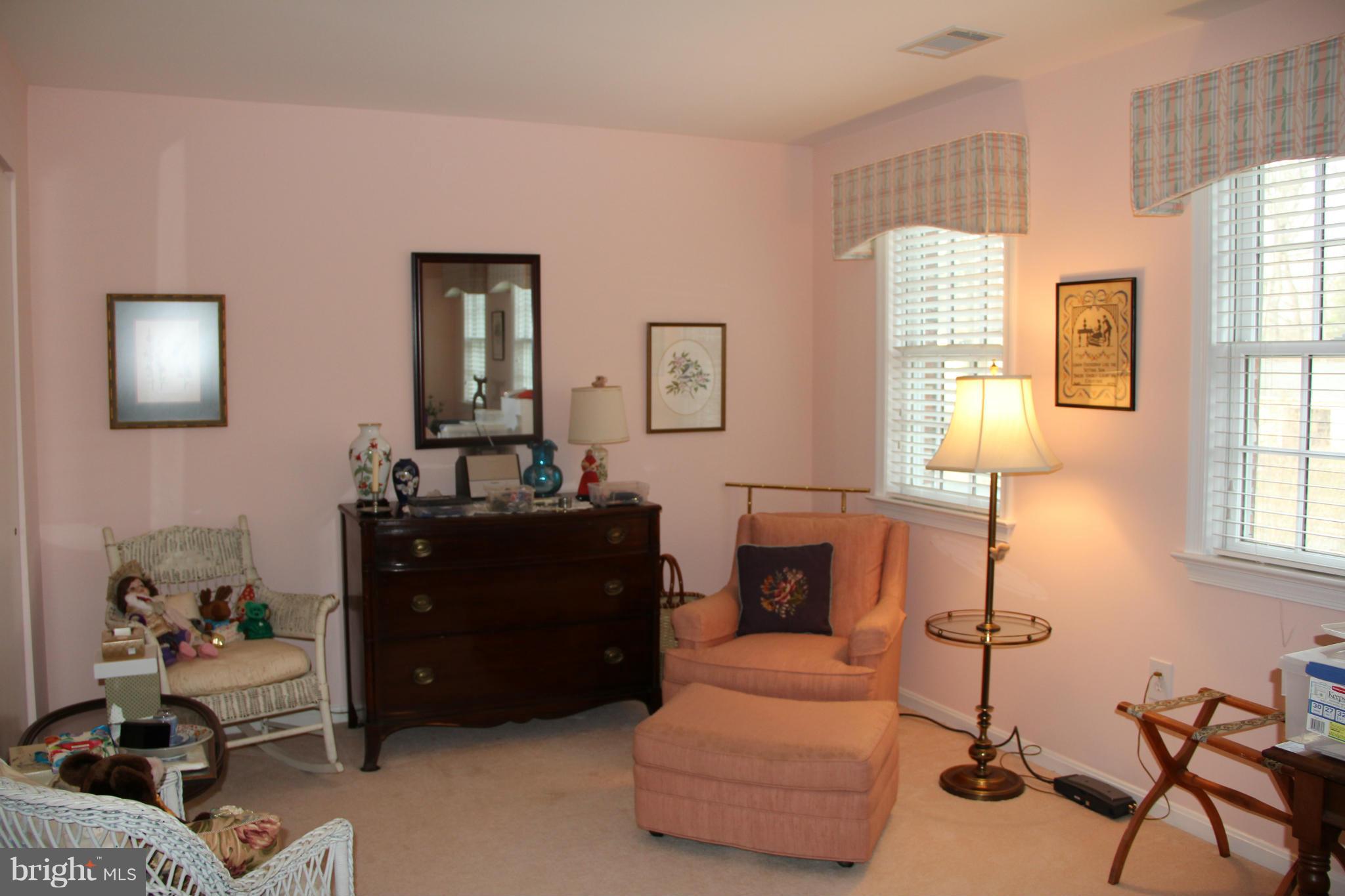 9011 Edgepark Road Vienna, VA 22182 - Photo 9 of 20 Sitting Room of Bedroom (can be 4th Bedroom)