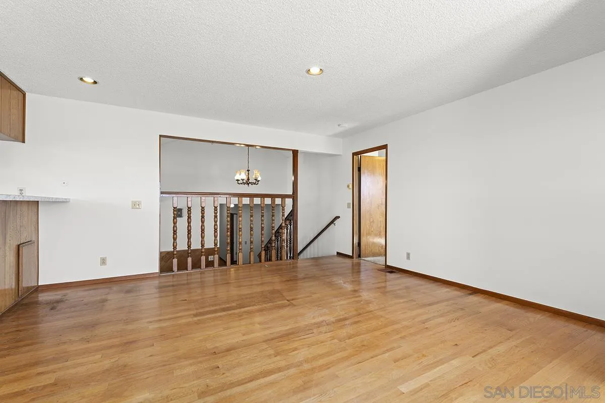 2491 Cordero Road Del Mar, CA 92014 - Photo 20 of 50 Gallery Image 20