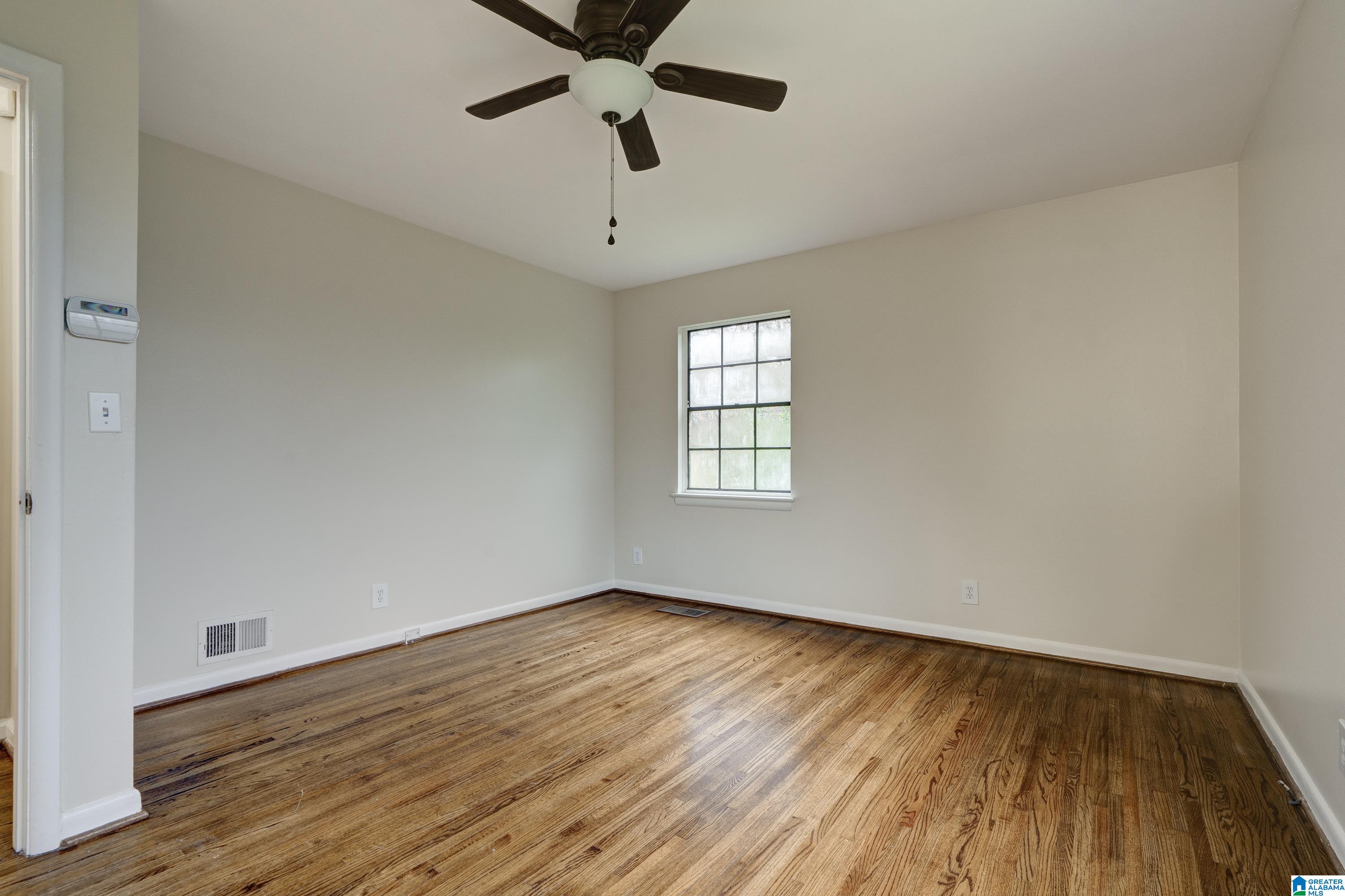 3353 Mountainside Road Birmingham, AL 35243 - Photo 13 of 33