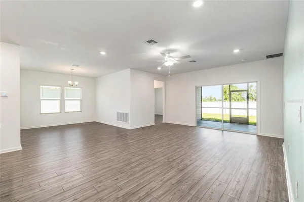 $2,000 | 4605 Southwest 83rd Loop, Ocala, FL 34476