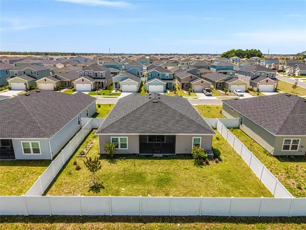 $2,000 | 4605 Southwest 83rd Loop, Ocala, FL 34476