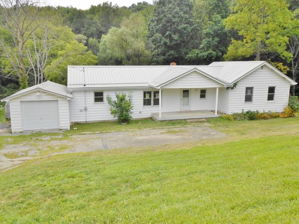 670 Moore Road Washington, PA 15301 - Photo 1 of 18 Gallery Image 1