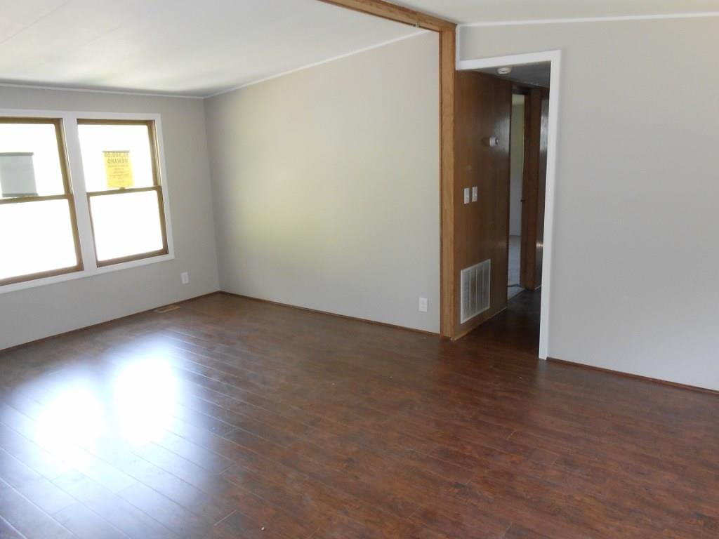 670 Moore Road Washington, PA 15301 - Photo 3 of 18 Gallery Image 3