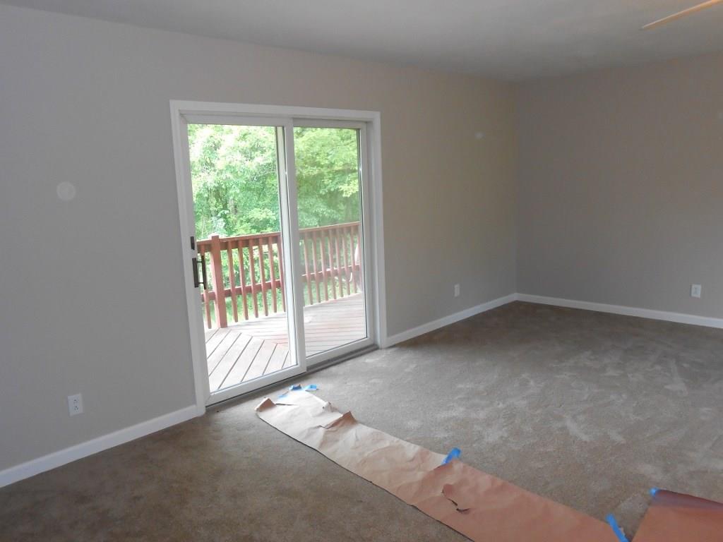 670 Moore Road Washington, PA 15301 - Photo 5 of 18 Gallery Image 5