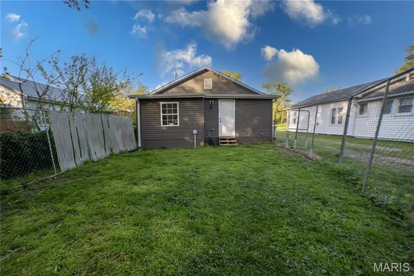 $152,900 | 435 North Jackson Avenue, Lebanon, MO 65536