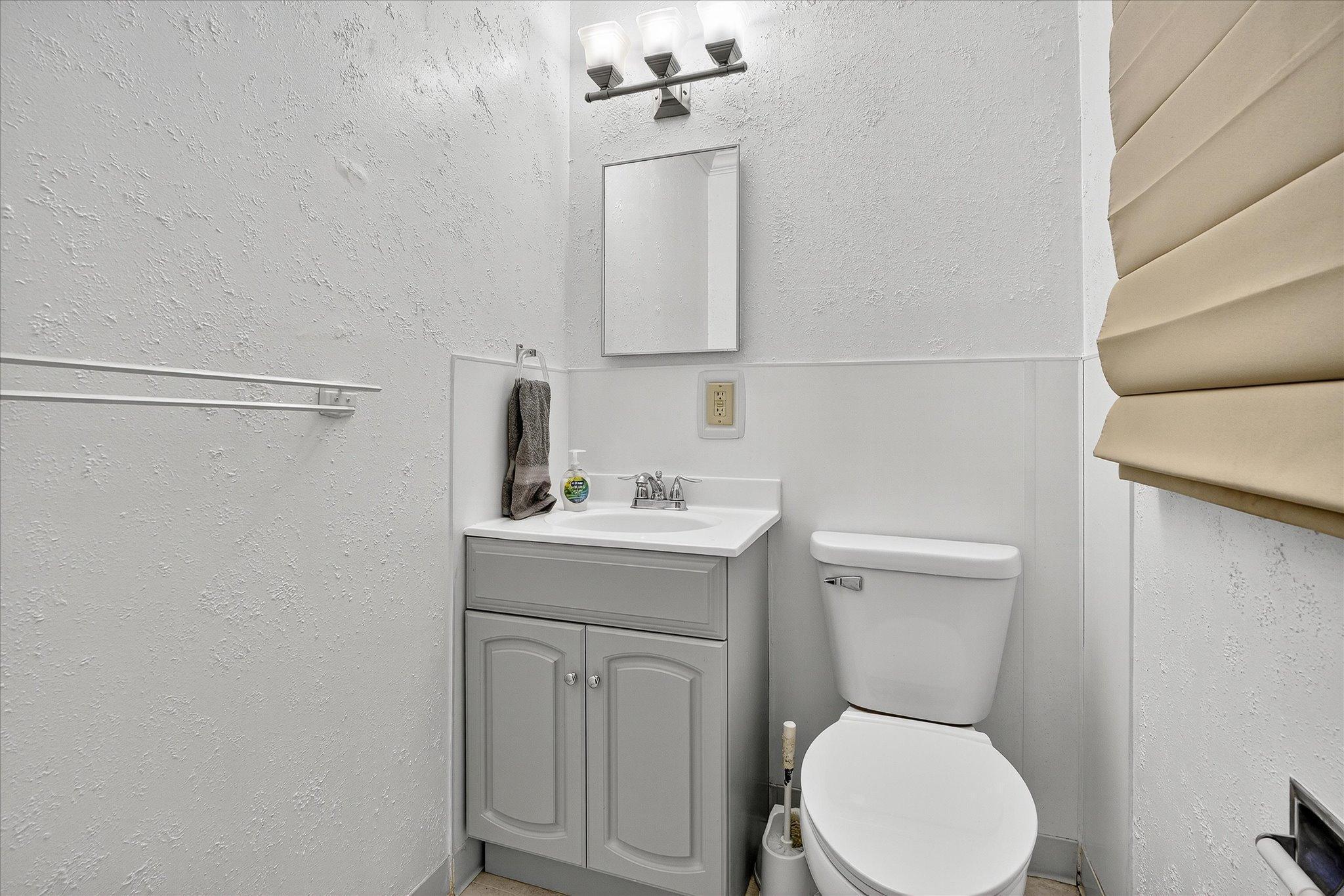 2212 55th Avenue North Brooklyn Center, MN 55430 - Photo 21 of 39