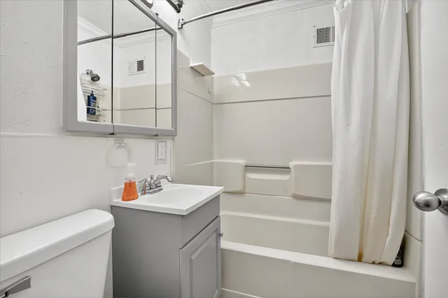 $310,000 | 2212 55th Avenue North, Brooklyn Center, MN 55430