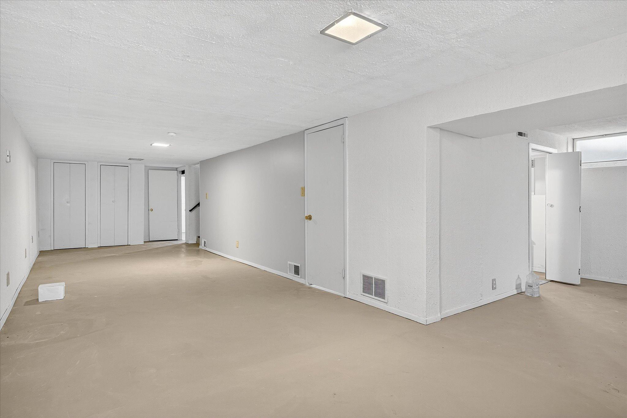 2212 55th Avenue North Brooklyn Center, MN 55430 - Photo 27 of 39