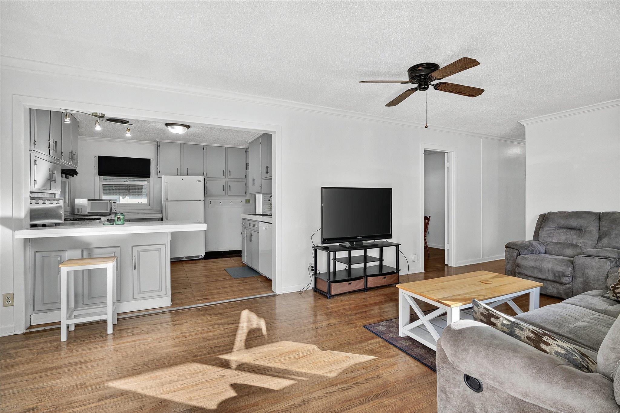 2212 55th Avenue North Brooklyn Center, MN 55430 - Photo 8 of 39