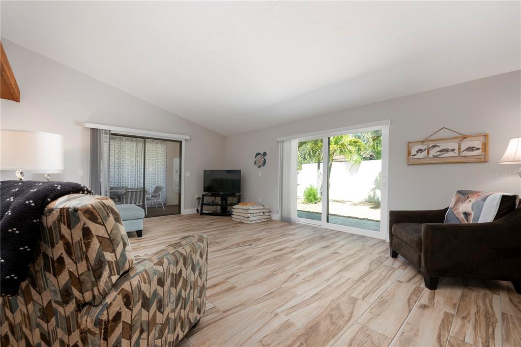 3804 Sun Eagle Lane Bradenton, FL 34210 - Photo 17 of 55 a view of a livingroom with a workspace