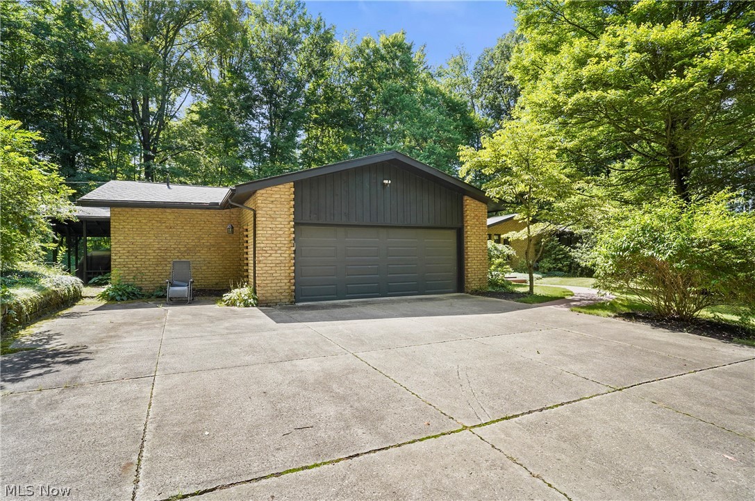 1482 Sand Run Road Akron, OH 44333 - Photo 40 of 43