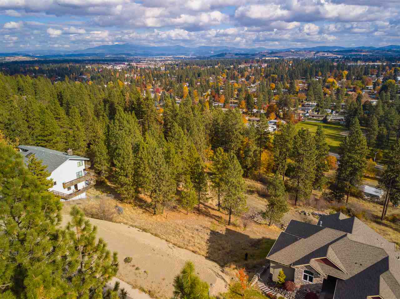 7604 North Cedar Road Spokane, WA 99208 - Photo 2 of 3 Gallery Image 2