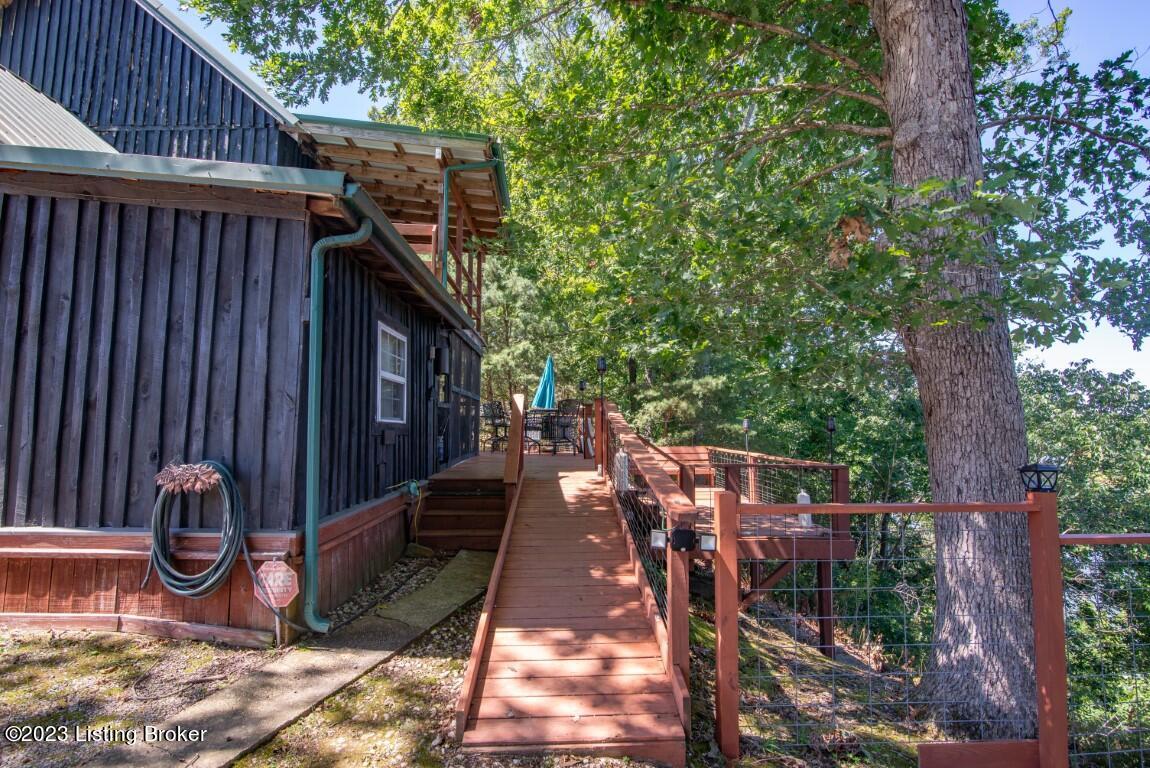 852 Nolin Park Road Clarkson, KY 42726 - Photo 17 of 68 852 Nolin Park Rd-18