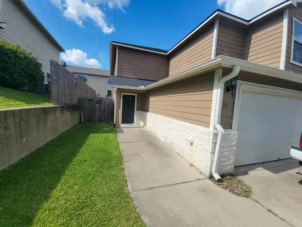 $245,000 | 115 Sendero Drive, Huntsville, TX 77340