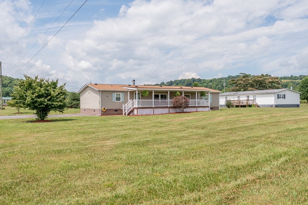 3687 Ivanhoe Road Ivanhoe, VA 24350 - Photo 48 of 64 Gallery Image 48