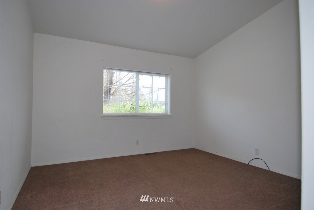 6860 Southeast Arcadia Road Shelton, WA 98584 - Photo 6 of 14 Gallery Image 6