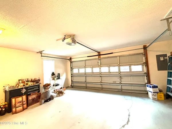 $294,000 | 302 Appaloosa Court, Swansboro, NC 28584
