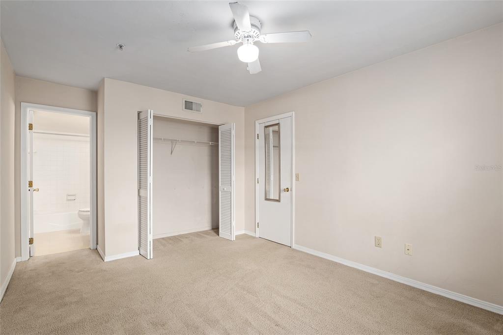 2360 Southwest Archer Road, Unit 607 Gainesville, FL 32608 - Photo 22 of 26