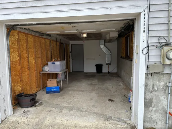 $1,350 | 4 Mark Street, Unit GARAGE 2, Jaffrey, NH 03452