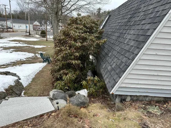 $1,350 | 4 Mark Street, Unit GARAGE 2, Jaffrey, NH 03452