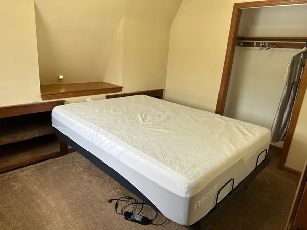 $1,350 | 4 Mark Street, Unit GARAGE 2, Jaffrey, NH 03452