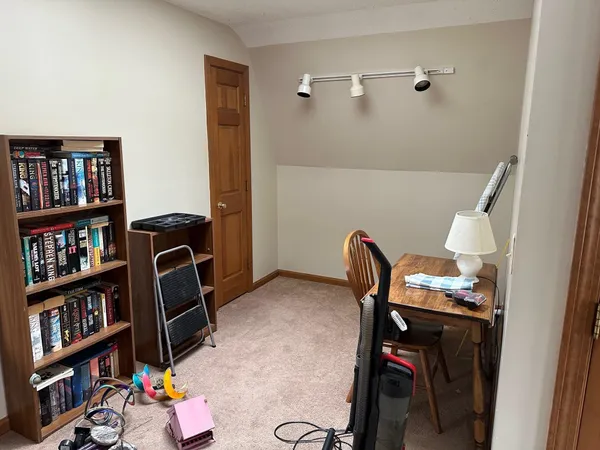 $1,350 | 4 Mark Street, Unit GARAGE 2, Jaffrey, NH 03452
