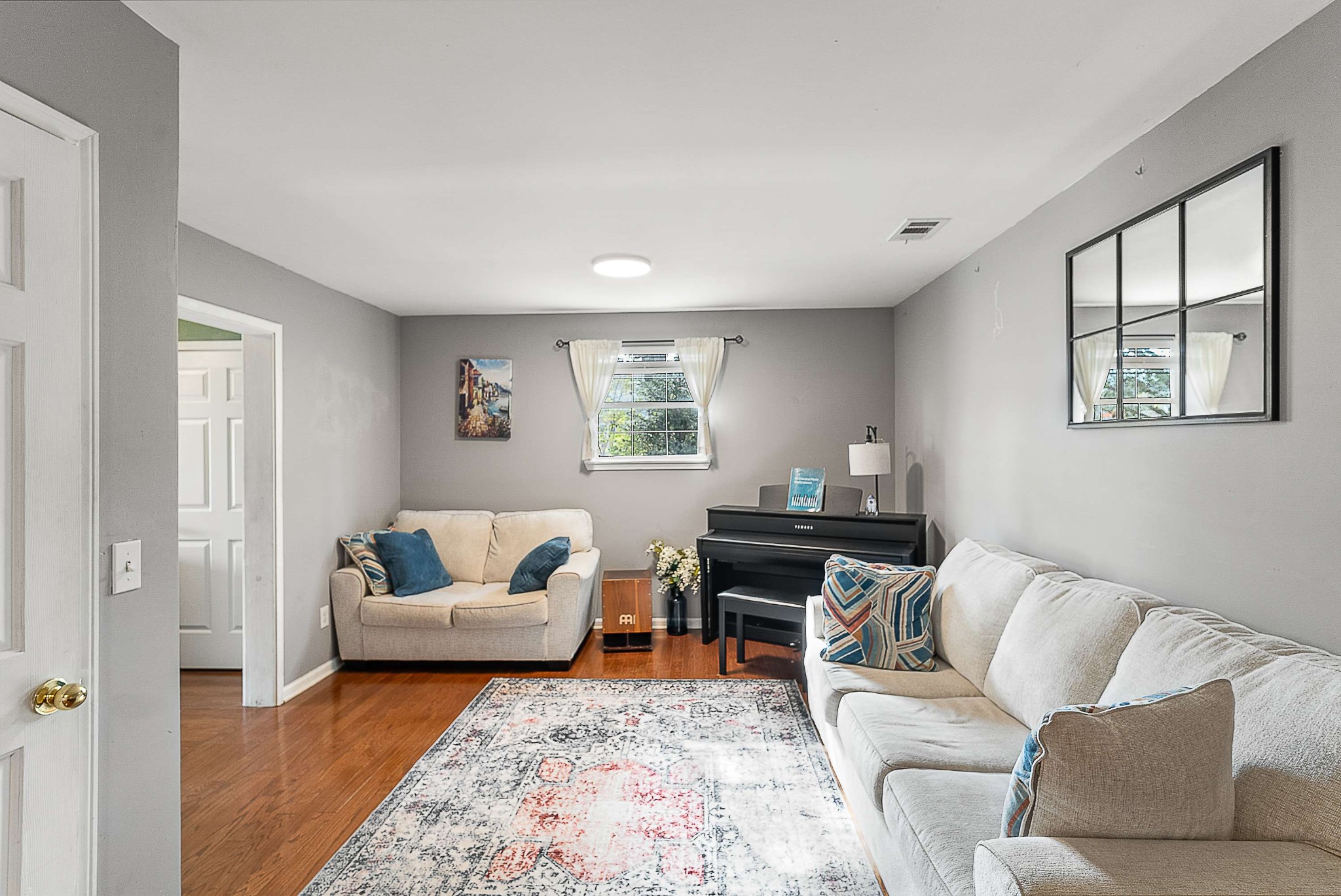 7211 Rye Court Fairview, TN 37062 - Photo 5 of 34 a living room with furniture and a couch